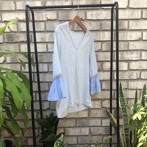 Boho Top with Flare Sleeves - Picture 2 of 4